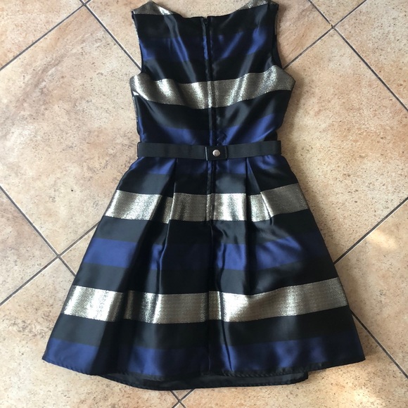 Gorgeous special occasion dress!! - Picture 4 of 5